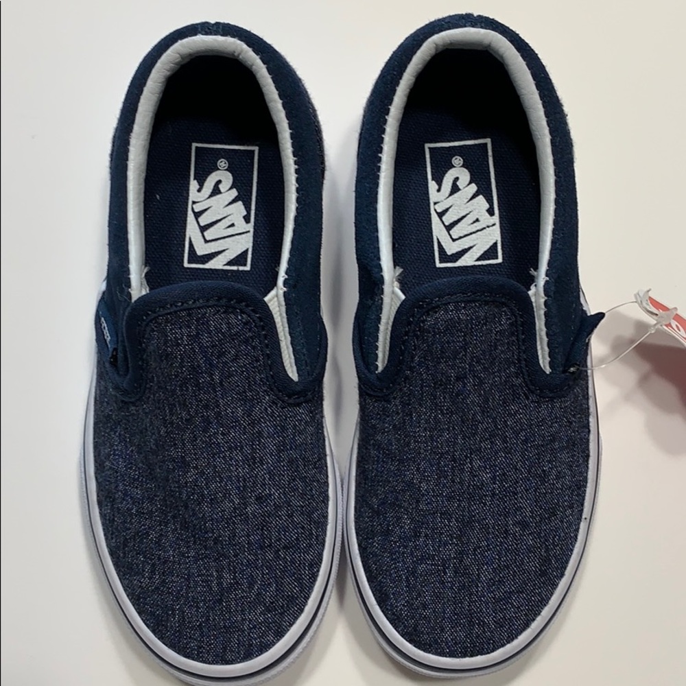 NWOT Boy’s Vans